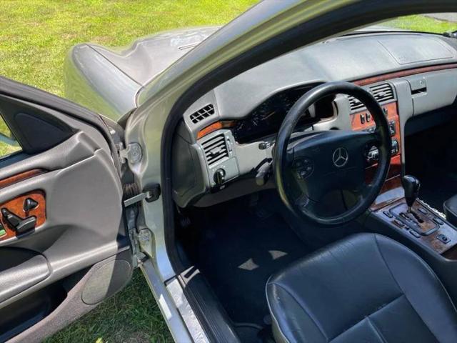 2002 Mercedes-Benz E 320 4M