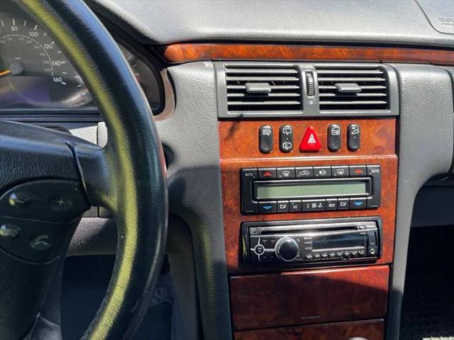 2002 Mercedes-Benz E 320 4M