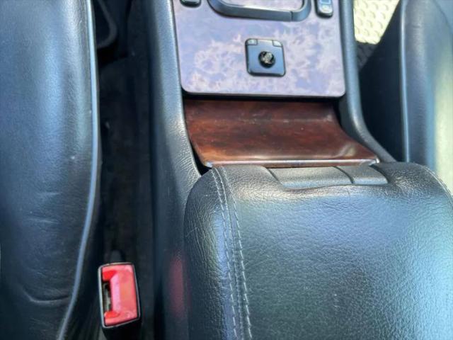 2002 Mercedes-Benz E 320 4M