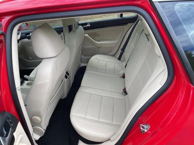 2013 Volkswagen Jetta SportWagen 2.0L TDI