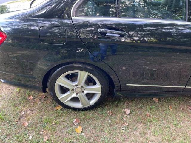 2011 Mercedes-Benz C-CLASS C 300 Sport 4MATIC