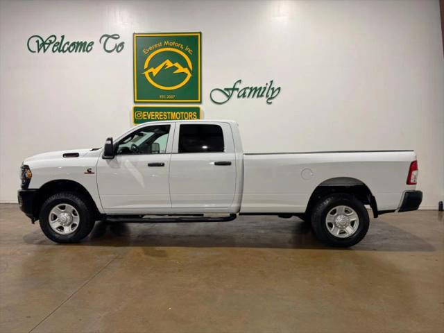 2023 Ram 2500 Tradesman Crew Cab 4x4 8' Box