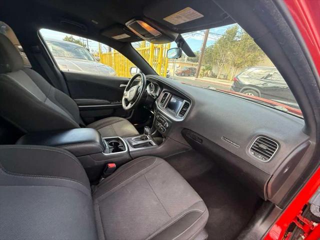 2022 Dodge Charger SXT RWD