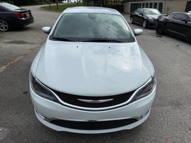 2016 Chrysler 200 Limited Platinum