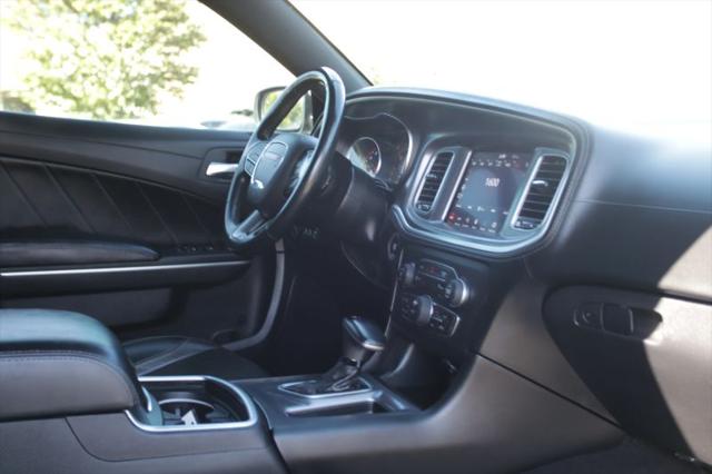 2021 Dodge Charger SXT RWD