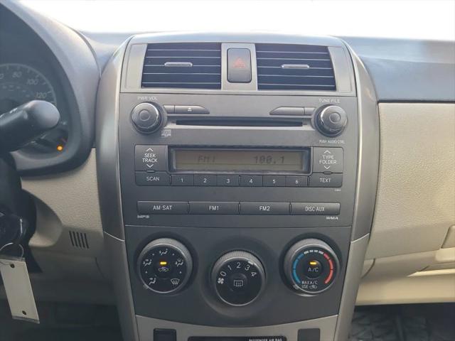 2011 Toyota Corolla LE