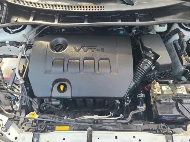 2011 Toyota Corolla LE