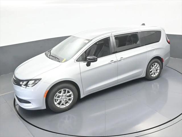 2026 Chrysler Voyager LX