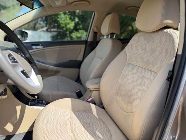 2013 Hyundai Accent GLS