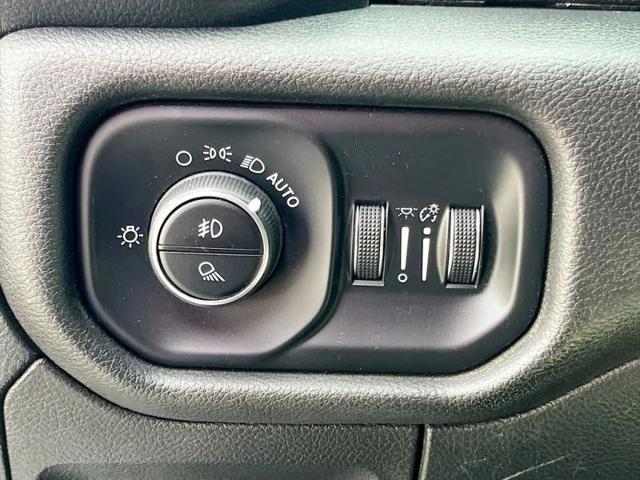 2019 Ram 1500 Big Horn/Lone Star Quad Cab 4x2 6'4" Box