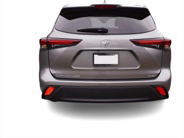2025 Toyota Highlander XLE