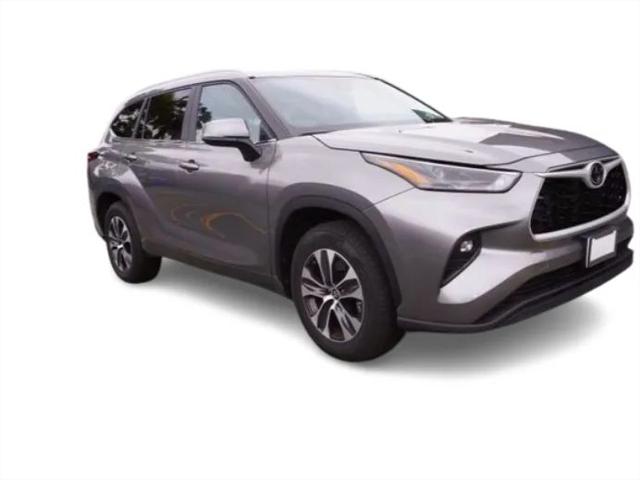 2025 Toyota Highlander XLE