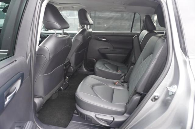 2025 Toyota Highlander XLE
