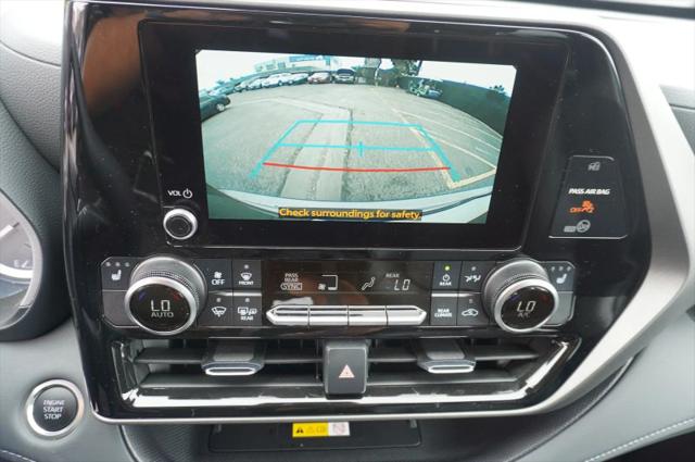 2025 Toyota Highlander XLE