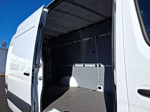 2026 Mercedes-Benz Sprinter Cargo Van High Roof 4-Cyl Diesel HO