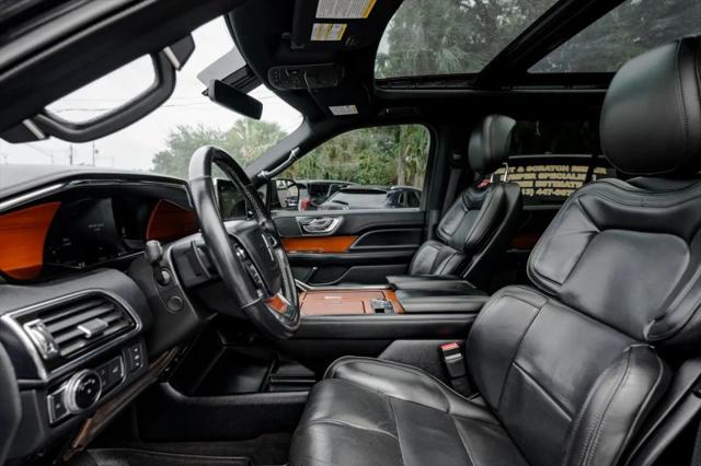 2018 Lincoln Navigator Select