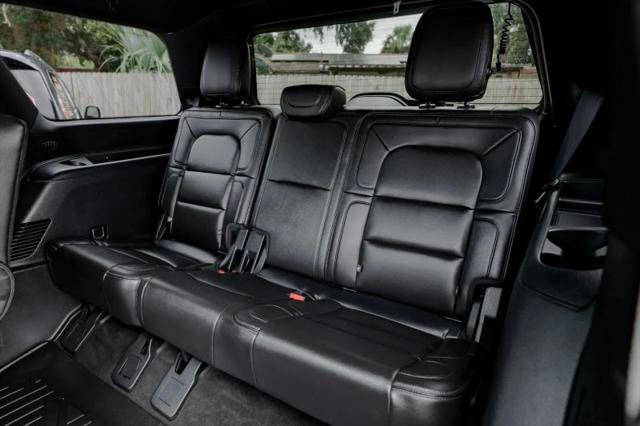 2018 Lincoln Navigator Select