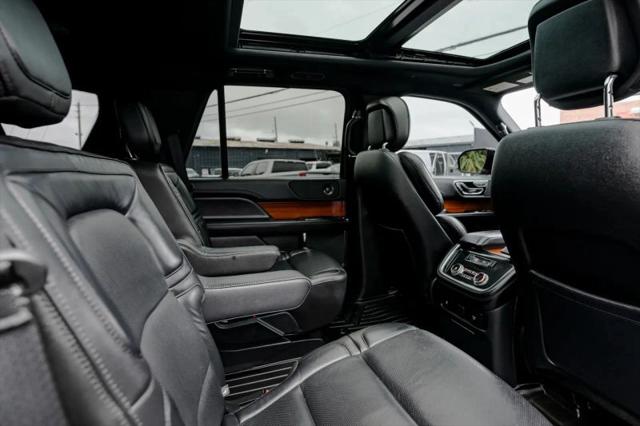 2018 Lincoln Navigator Select