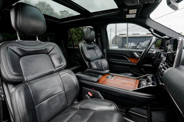 2018 Lincoln Navigator Select