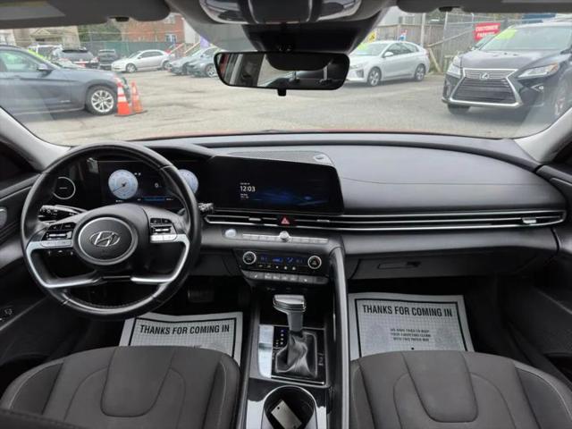 2023 Hyundai Elantra SEL
