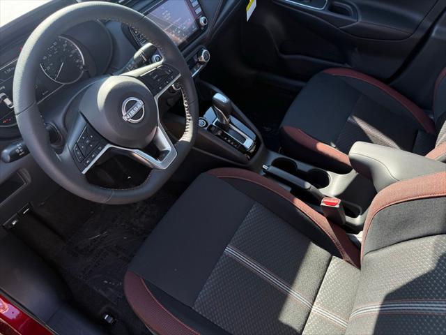 2025 Nissan Versa 1.6 SR