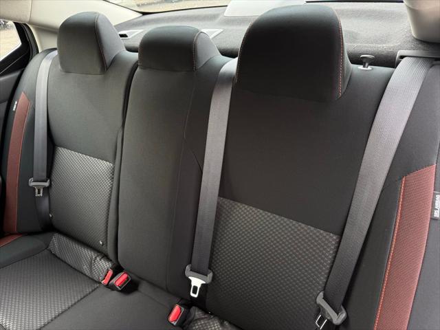 2025 Nissan Versa 1.6 SR
