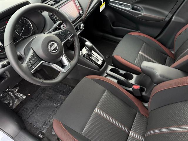 2025 Nissan Versa 1.6 SR