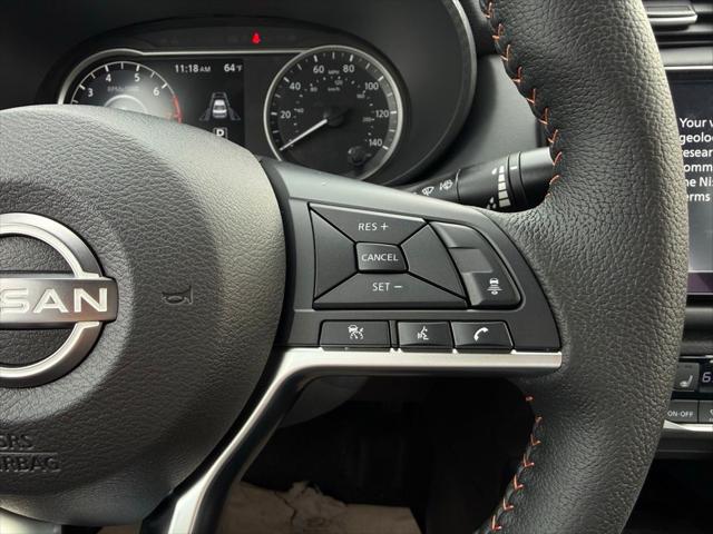 2025 Nissan Versa 1.6 SR