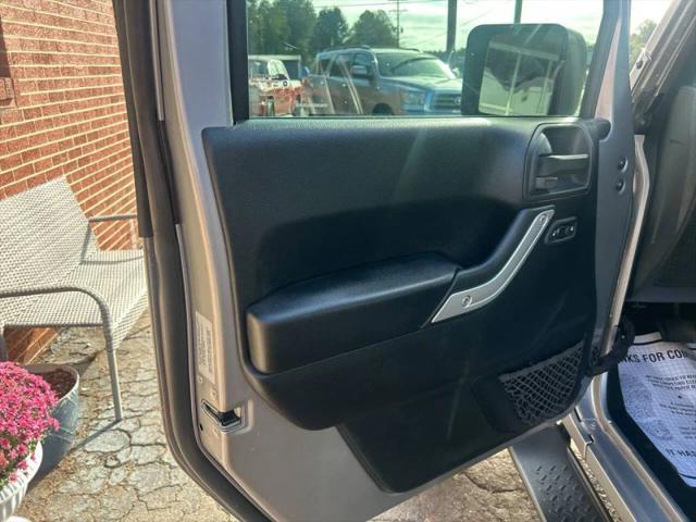2016 Jeep Wrangler Unlimited Sahara