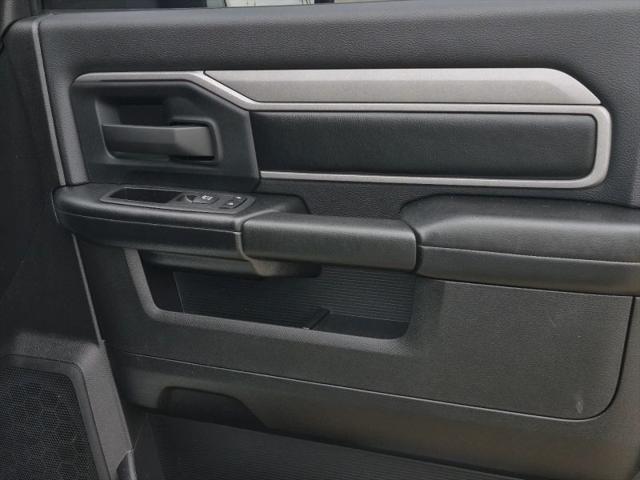 2024 Ram 3500 Tradesman Regular Cab 4x4 8' Box