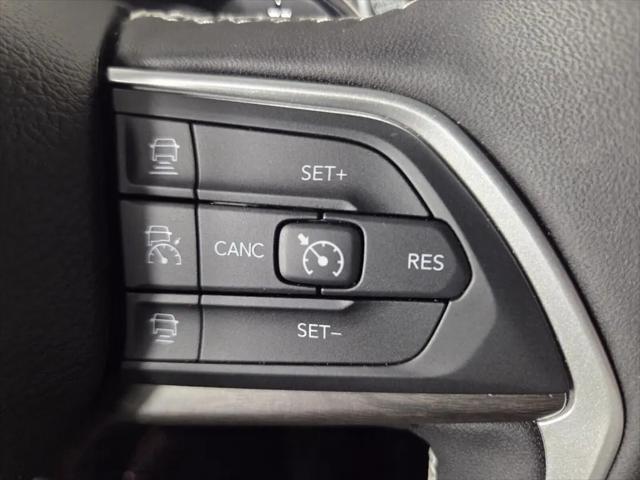2025 Jeep Grand Cherokee Limited 4x2