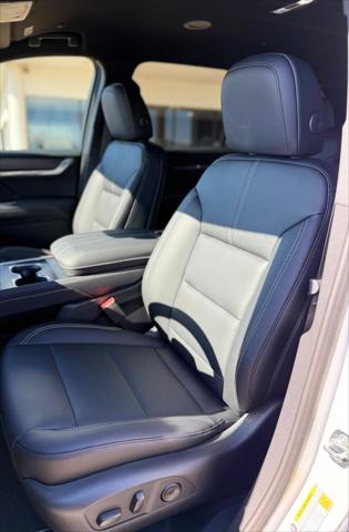 2026 GMC Acadia Elevation FWD