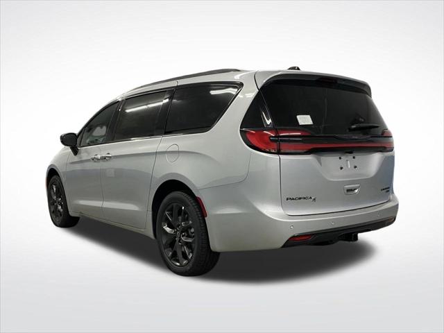 2026 Chrysler Pacifica Limited AWD