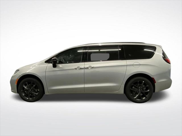 2026 Chrysler Pacifica Limited AWD