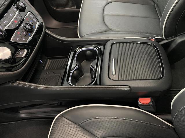 2026 Chrysler Pacifica Limited AWD