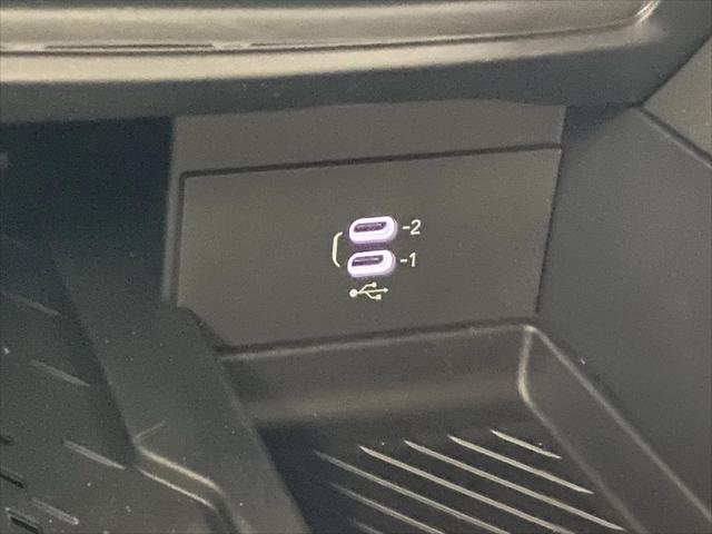 2026 Chrysler Pacifica Limited AWD