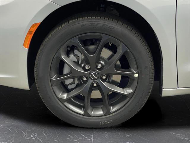 2026 Chrysler Pacifica Limited AWD