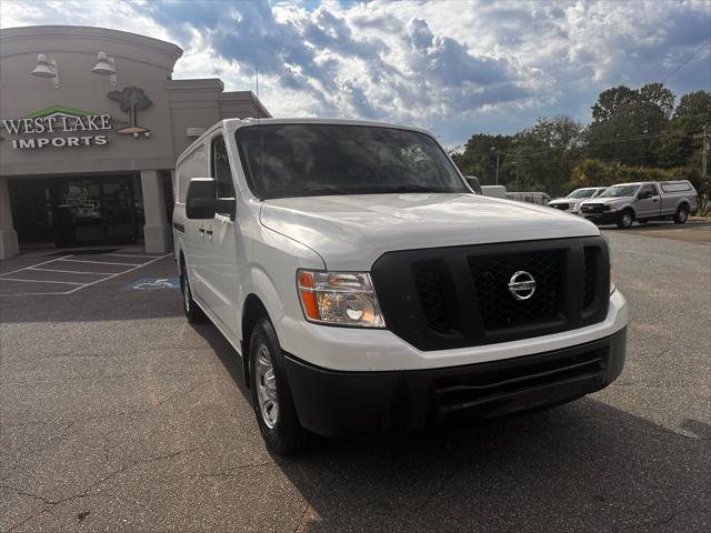 2015 Nissan 2500 SV V6