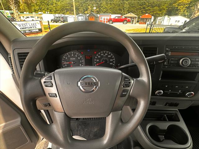 2015 Nissan 2500 SV V6