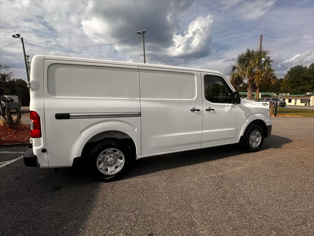 2015 Nissan 2500 SV V6