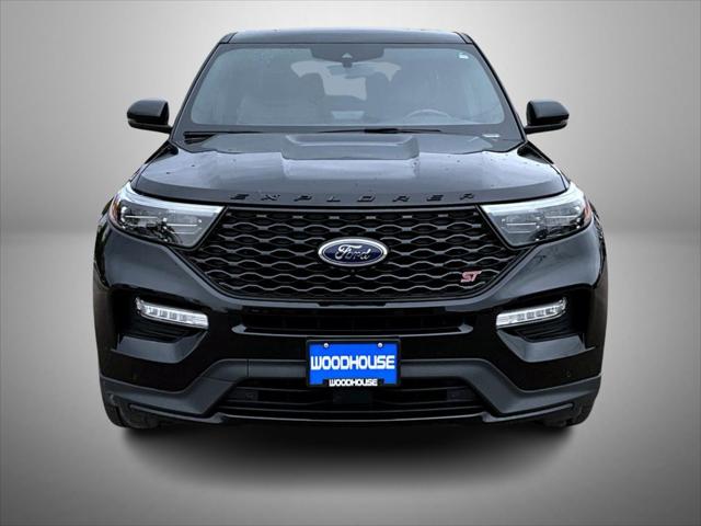 2021 Ford Explorer ST 2021 Ford Explorer ST