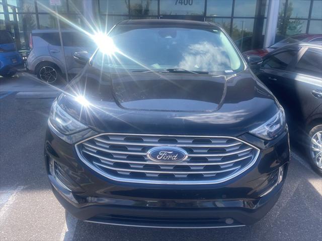 2022 Ford Edge Titanium