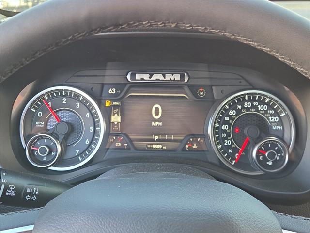 2025 Ram 1500 Big Horn Crew Cab 4x4 5'7" Box