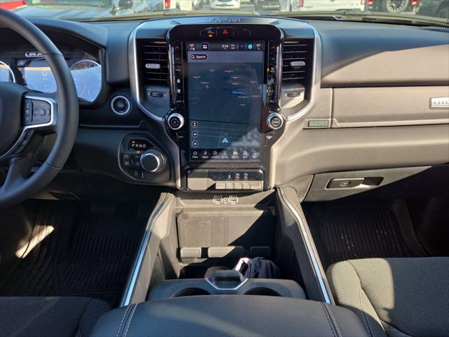 2025 Ram 1500 Big Horn Crew Cab 4x4 5'7" Box