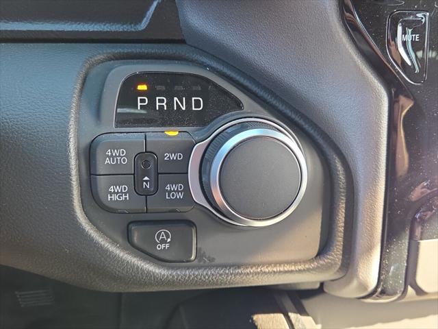 2025 Ram 1500 Big Horn Crew Cab 4x4 5'7" Box