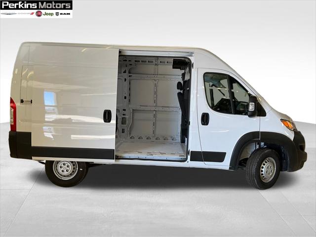 2025 RAM Ram ProMaster RAM PROMASTER 1500 TRADESMAN CARGO VAN HIGH ROOF 136 WB 2025 RAM Ram ProMaster RAM PROMASTER 1500 TRADESMAN CARGO VAN HIGH ROOF 136 WB