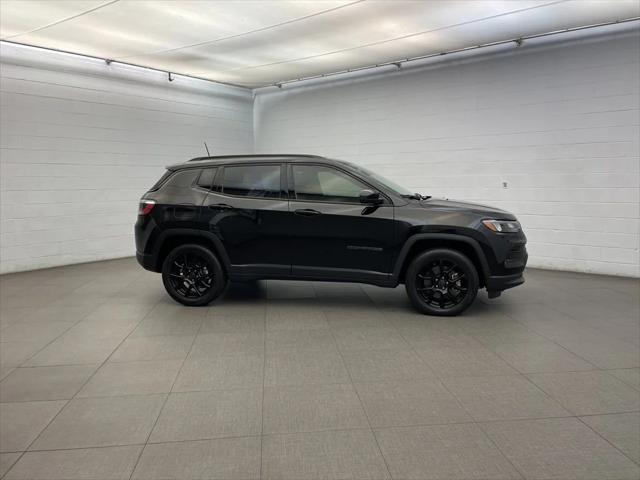 2026 Jeep Compass COMPASS LATITUDE ALTITUDE 4X4 2026 Jeep Compass COMPASS LATITUDE ALTITUDE 4X4