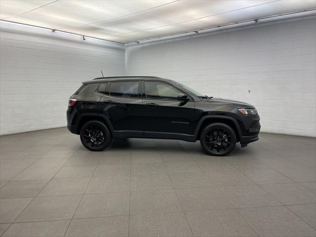 2026 Jeep Compass COMPASS LATITUDE ALTITUDE 4X4 2026 Jeep Compass COMPASS LATITUDE ALTITUDE 4X4