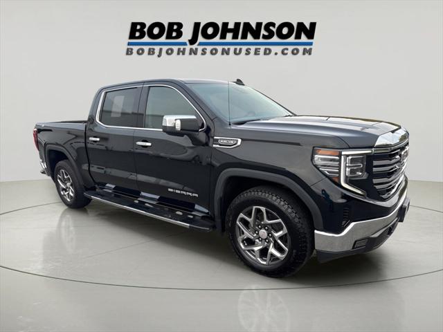 2023 GMC Sierra 1500 4WD Crew Cab Short Box SLT