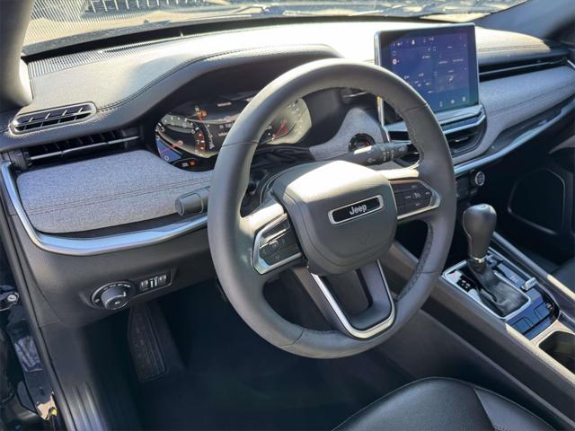 2024 Jeep Compass Latitude Lux FWD 2024 Jeep Compass Latitude Lux FWD